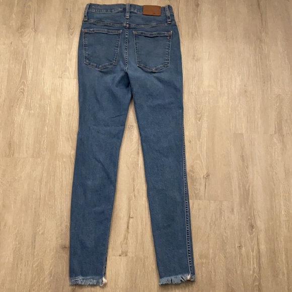 Madewell 10" High Rise Skinny Jeans - Picture 4 of 6